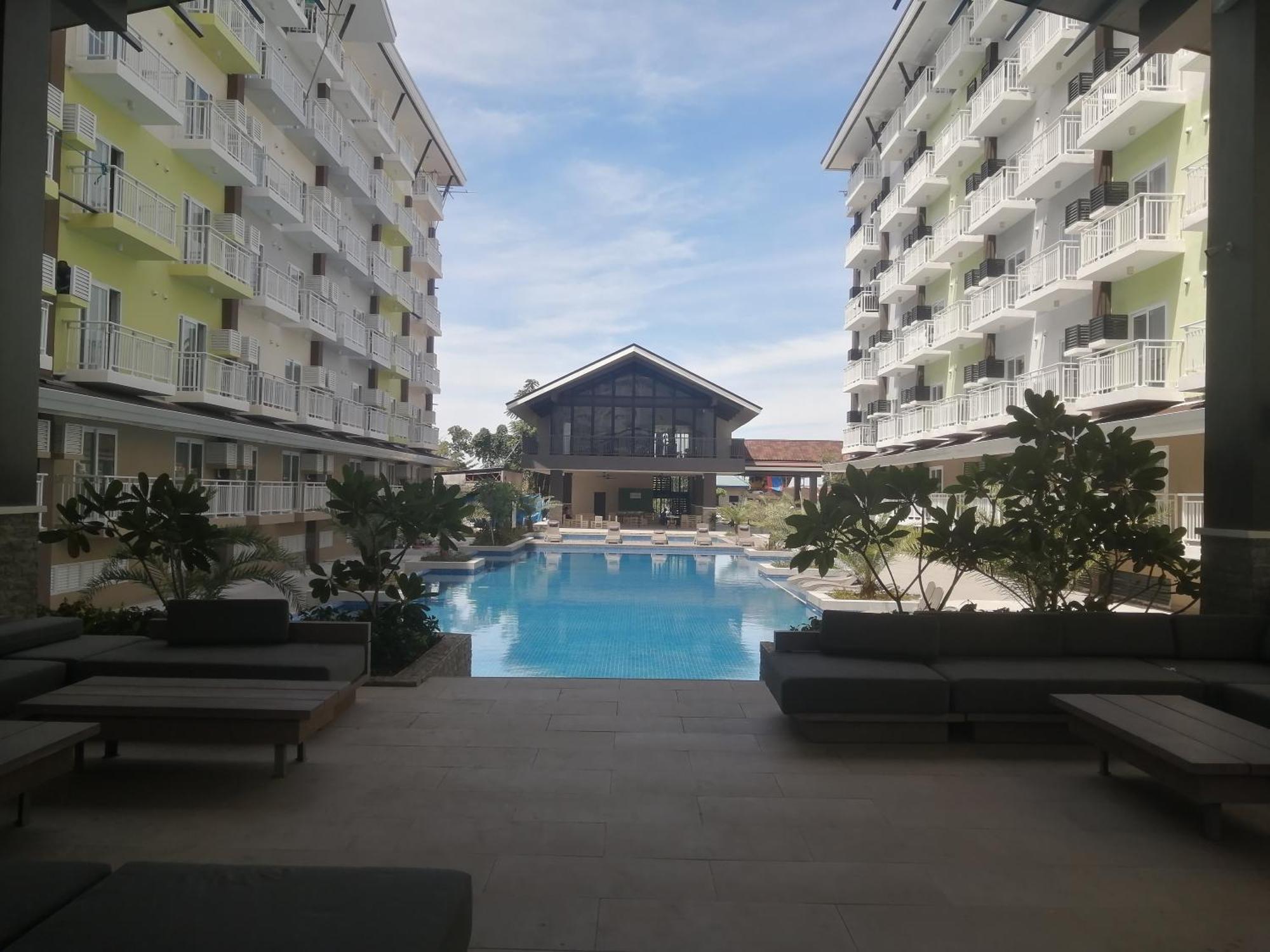Condo Azur Suites A125 Amani Resorts Residences , 5 Minutes Airport, Netflix, Stylish, Cozy With Luxurious Swimming Pool Lapu-Lapu City Exterior photo