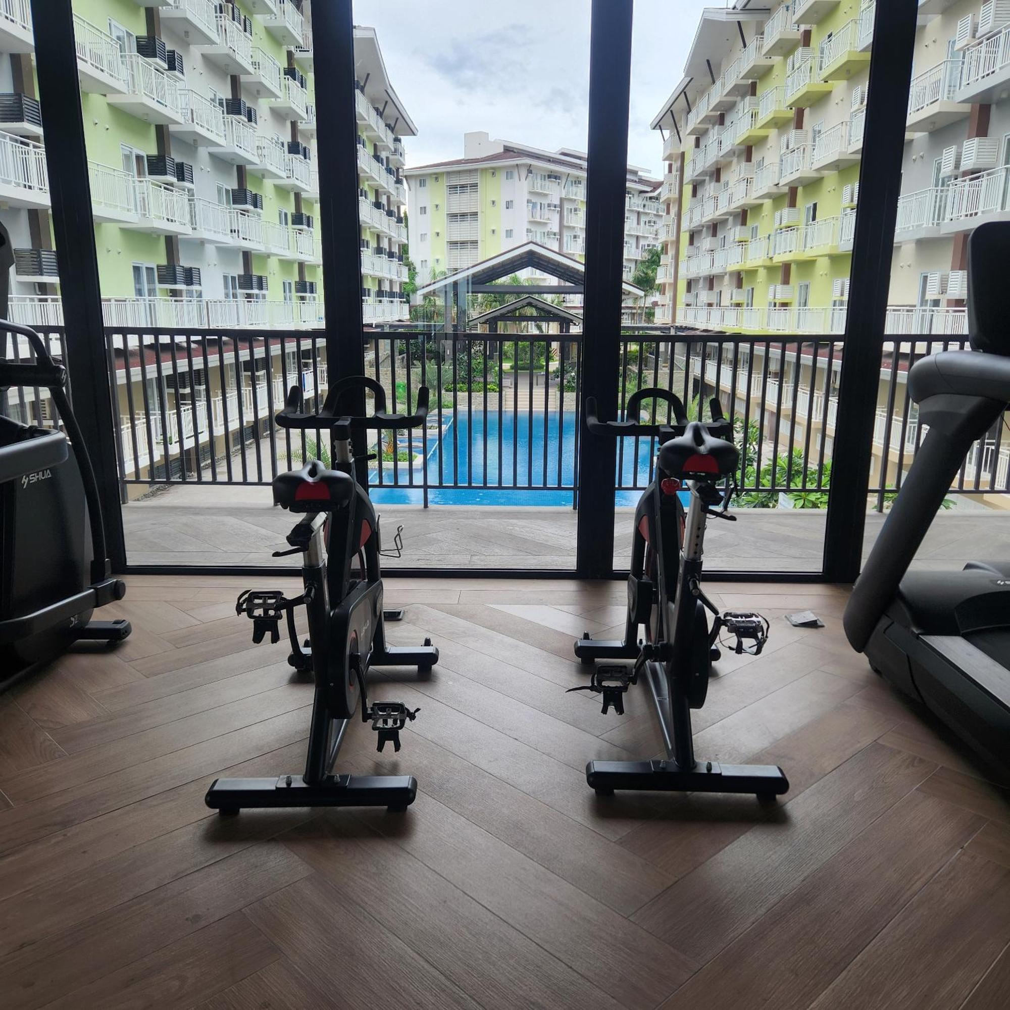 Condo Azur Suites A125 Amani Resorts Residences , 5 Minutes Airport, Netflix, Stylish, Cozy With Luxurious Swimming Pool Lapu-Lapu City Exterior photo